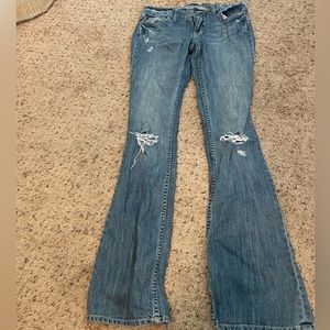 Victoria’s Secret Pink Low Rise Flare Jeans 👖